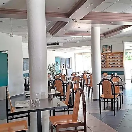 Abor Hotel, De Marsan Hotel 3*